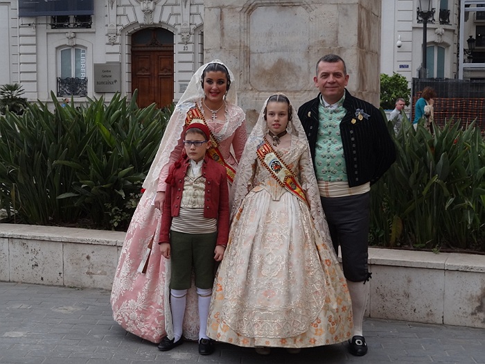 MA 15 -16 Besamanos a La Virgen de los Desamparados  0009