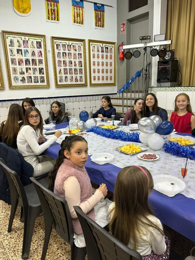 NOCHEVIEJA INFANTIL 24-25 (42)